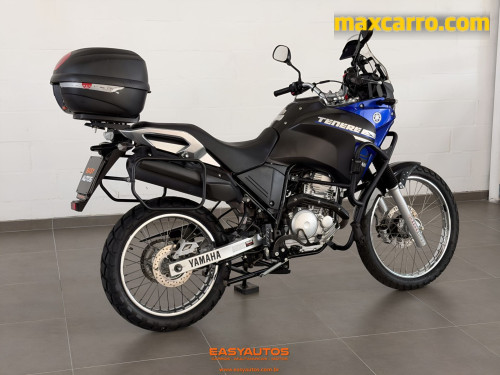 Foto do veículo YAMAHA XTZ 250 TENERE/TENERE BLUEFLEX 2018/2017 ID: 90175