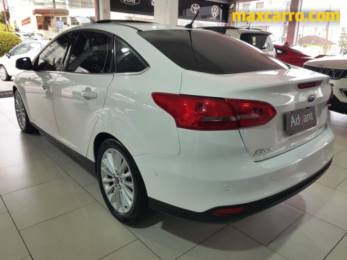 Foto do veículo Ford Focus Fastback TIT./T.PLUS 2.0 Flex Aut. 2018/2017 ID: 90182