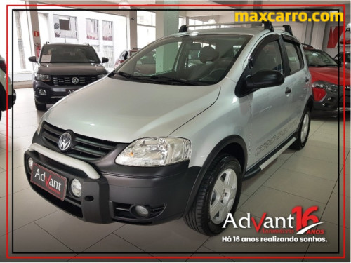 VW - VolksWagen CROSSFOX 1.6 Mi Total Flex 8V 5p
